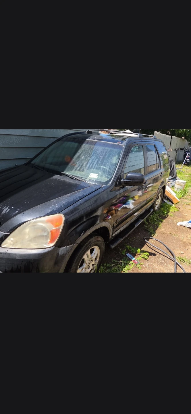 2003 Honda CRV.  Great motor and transmission.