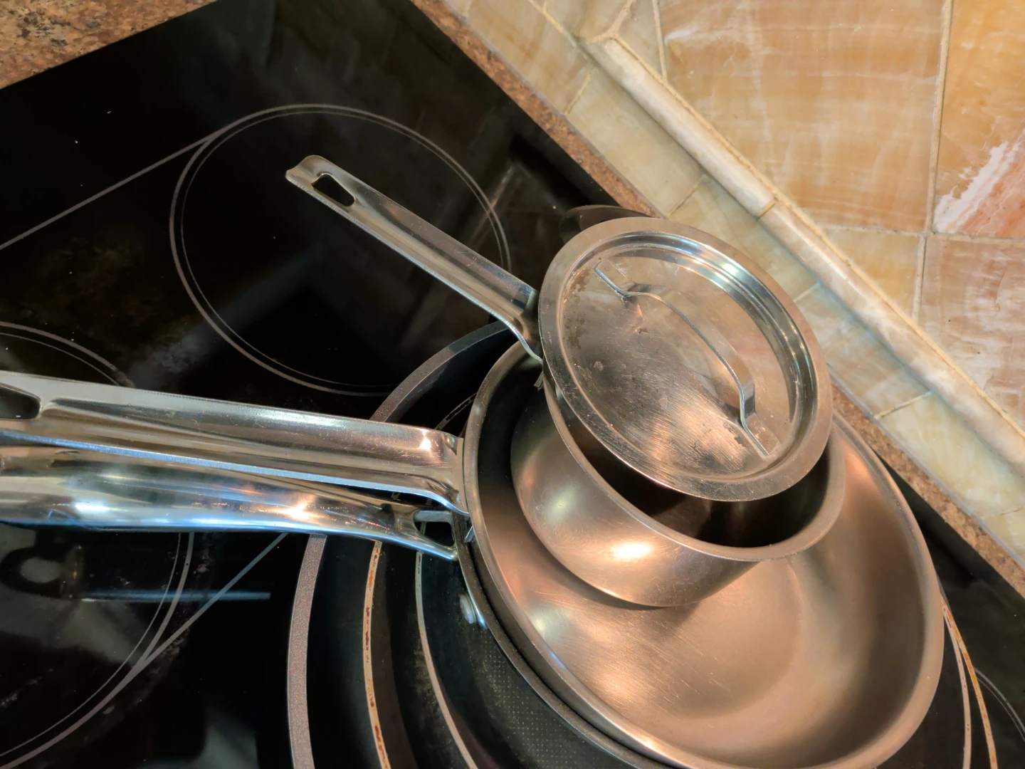 Set of 5 Frying Pans and 1 Saucepan - photo 2
