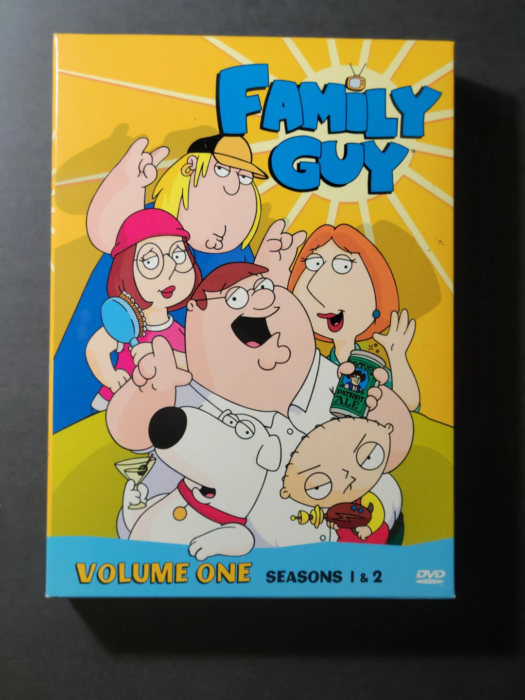 Family Guy DVD's - Season 1 & 2 / 4 Disc Set / All 28 episodes - photo 2