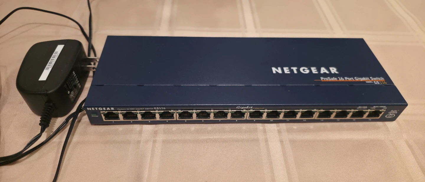 Netgear ProSafe 16 Port Gigabit Switch GS116