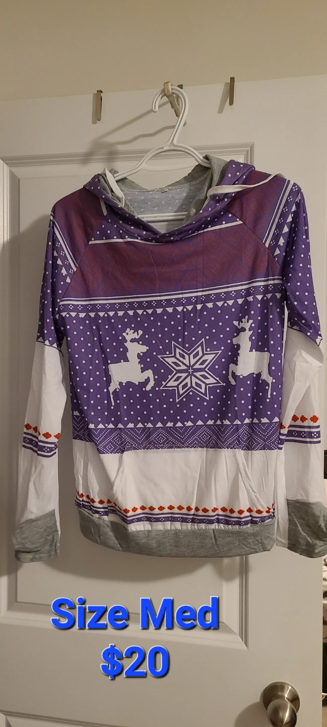 Holiday Reindeer Pattern Hoodie