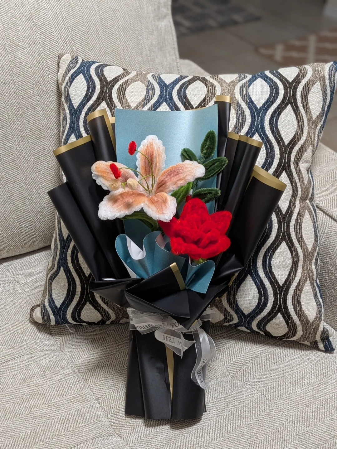 Nush customized Handmade Pipe Cleaner Flower Bouquet - photo 2