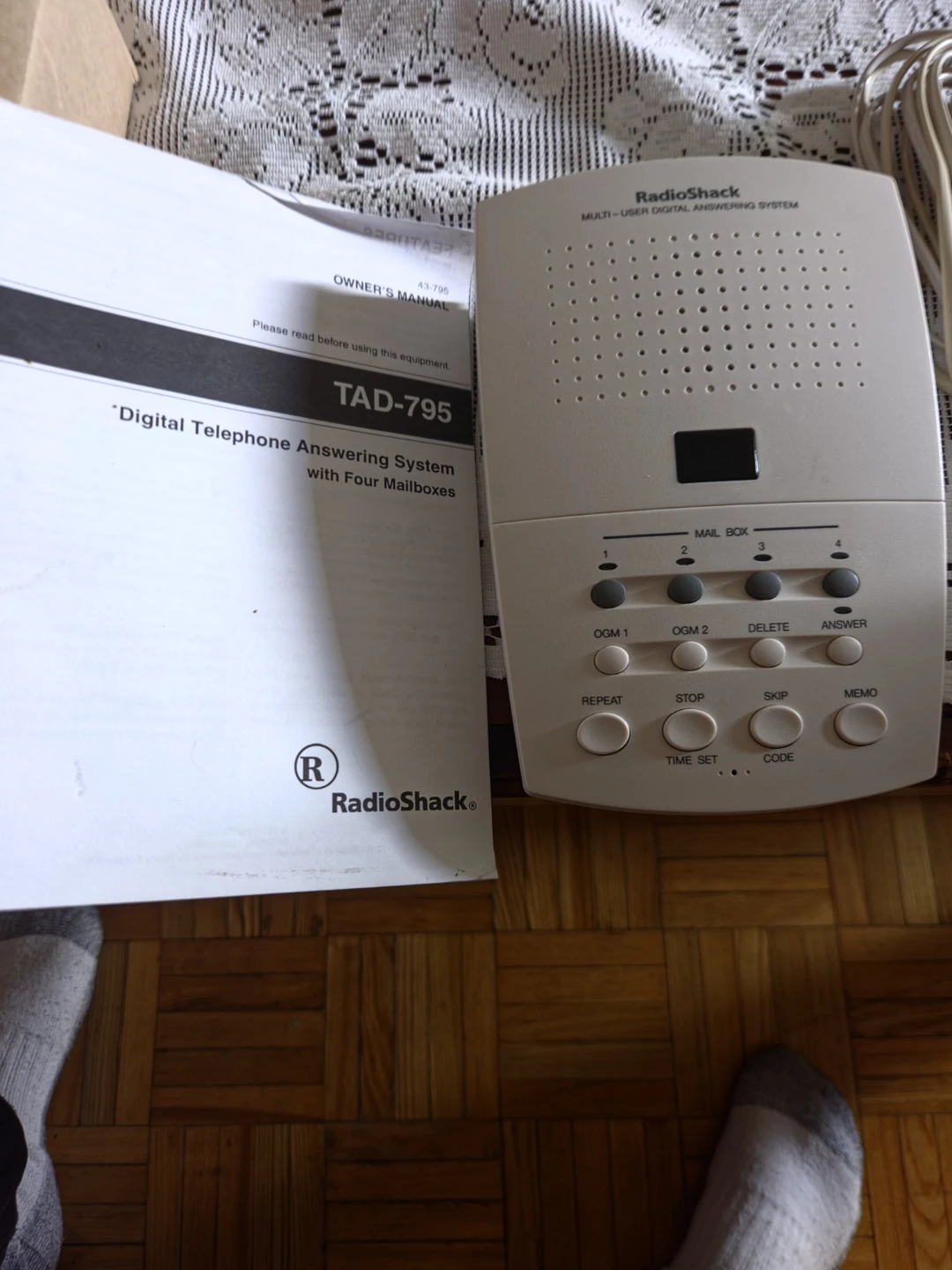 RadioShack TAD-795 Digital Answering System - photo 2
