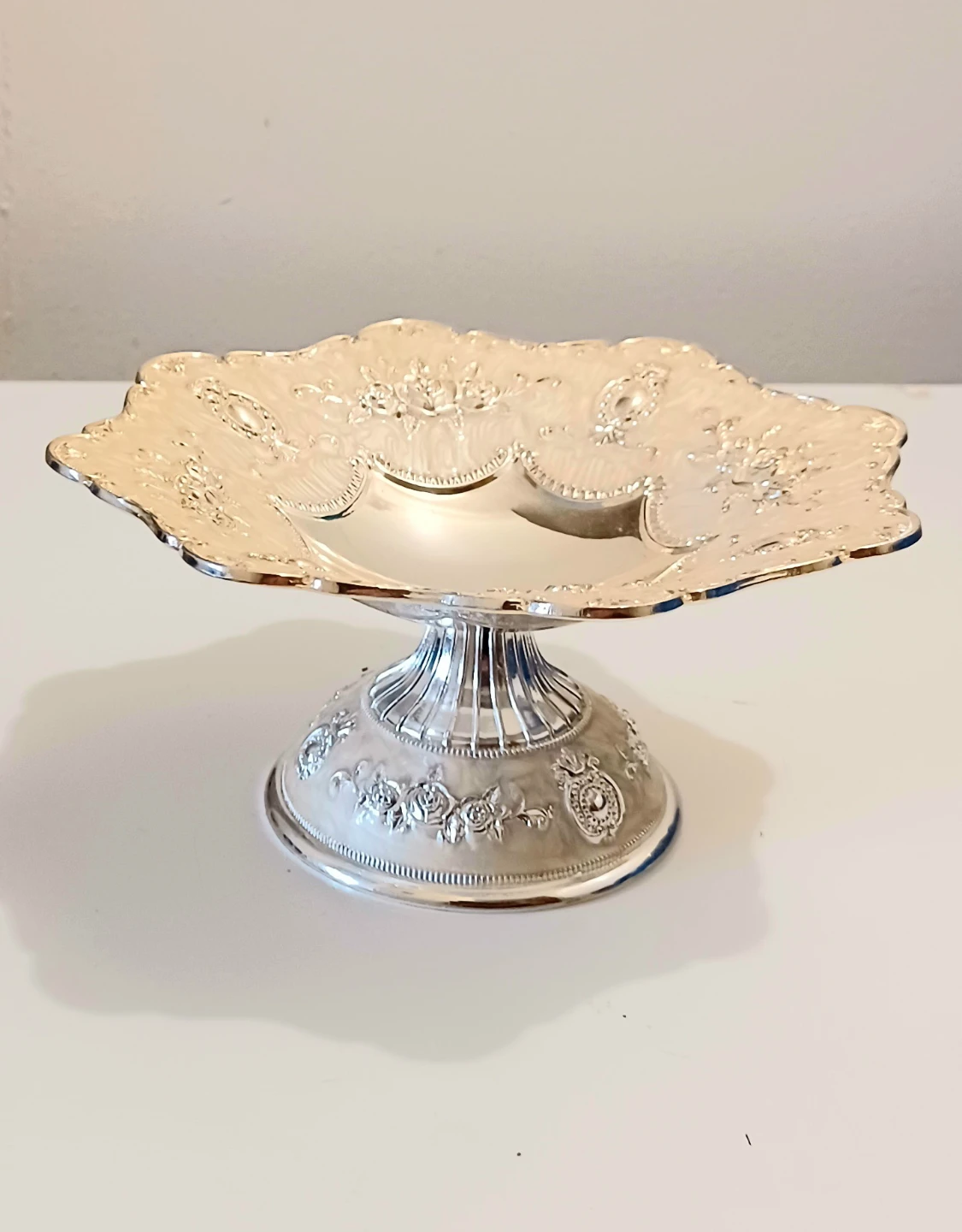 🏈Silver Plated Decorative Pedestal Bowl