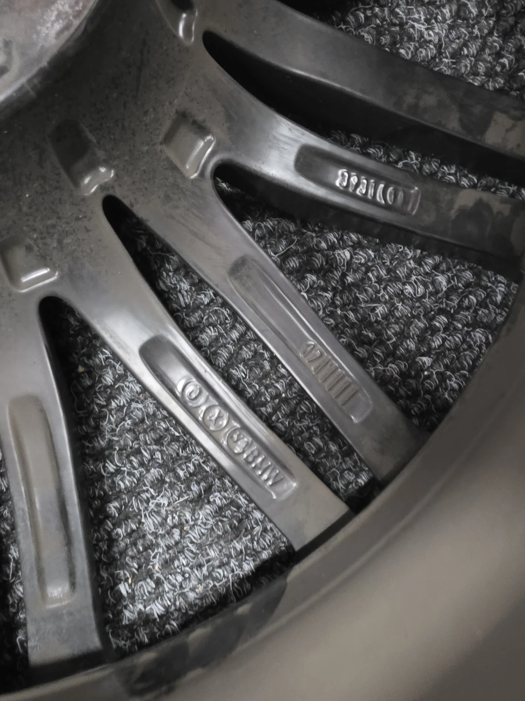 Set of 3 BMW 19-inch Alloy Wheels - photo 5
