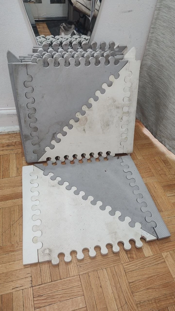 9.5 Tiles - Grey and White Foam Play Mat (14.5" x 14.5") - photo 3