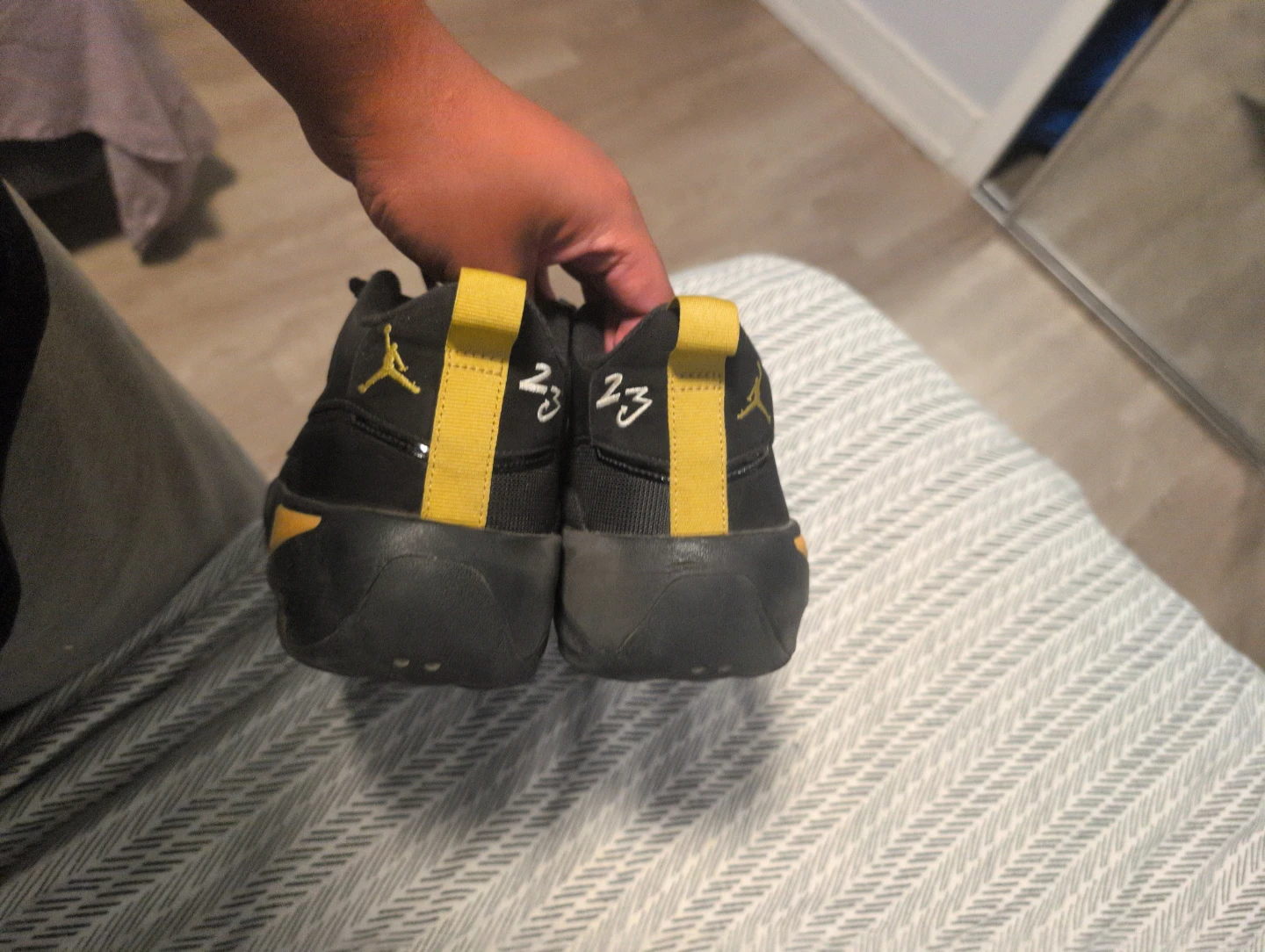 Jordan Max Aura 5 Sneakers - photo 4