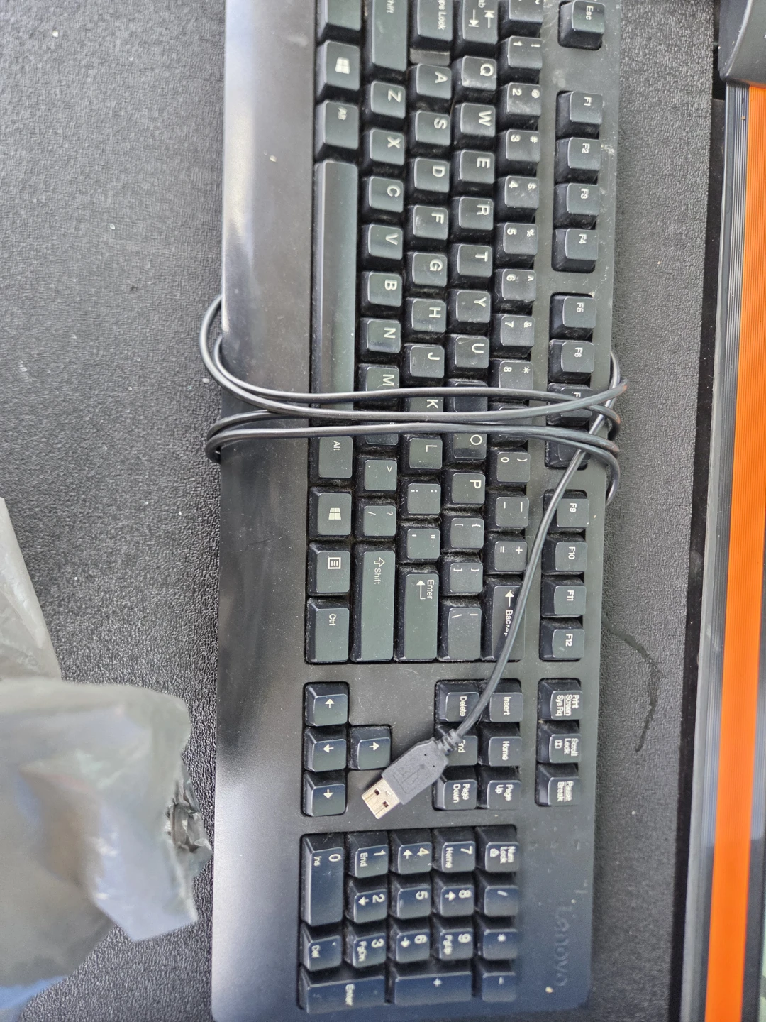 Lenovo USB Keyboard - photo 3