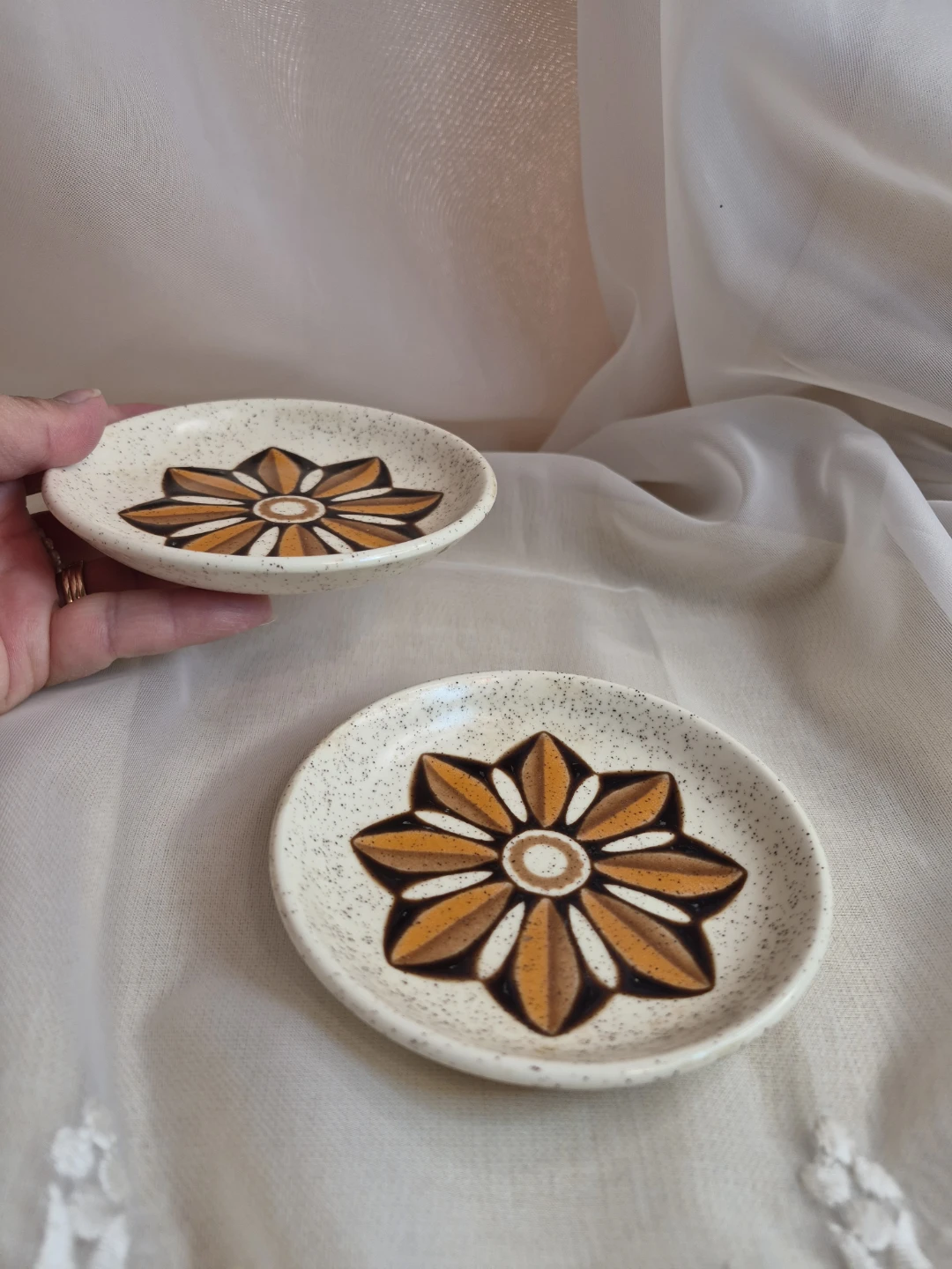 Pair of Vintage Royal Worcester Palissy Kalabar Small Plates - photo 4