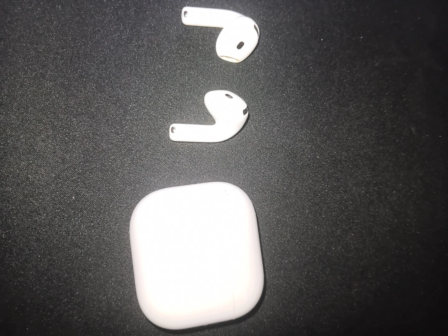 Apple AirPods 4 - photo 5