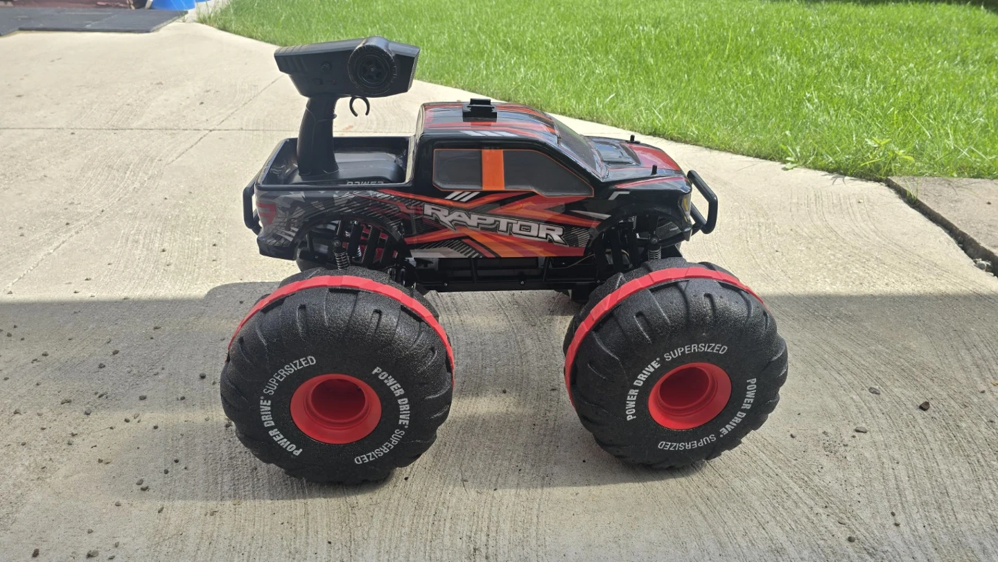Ford Raptor RC Monster Truck