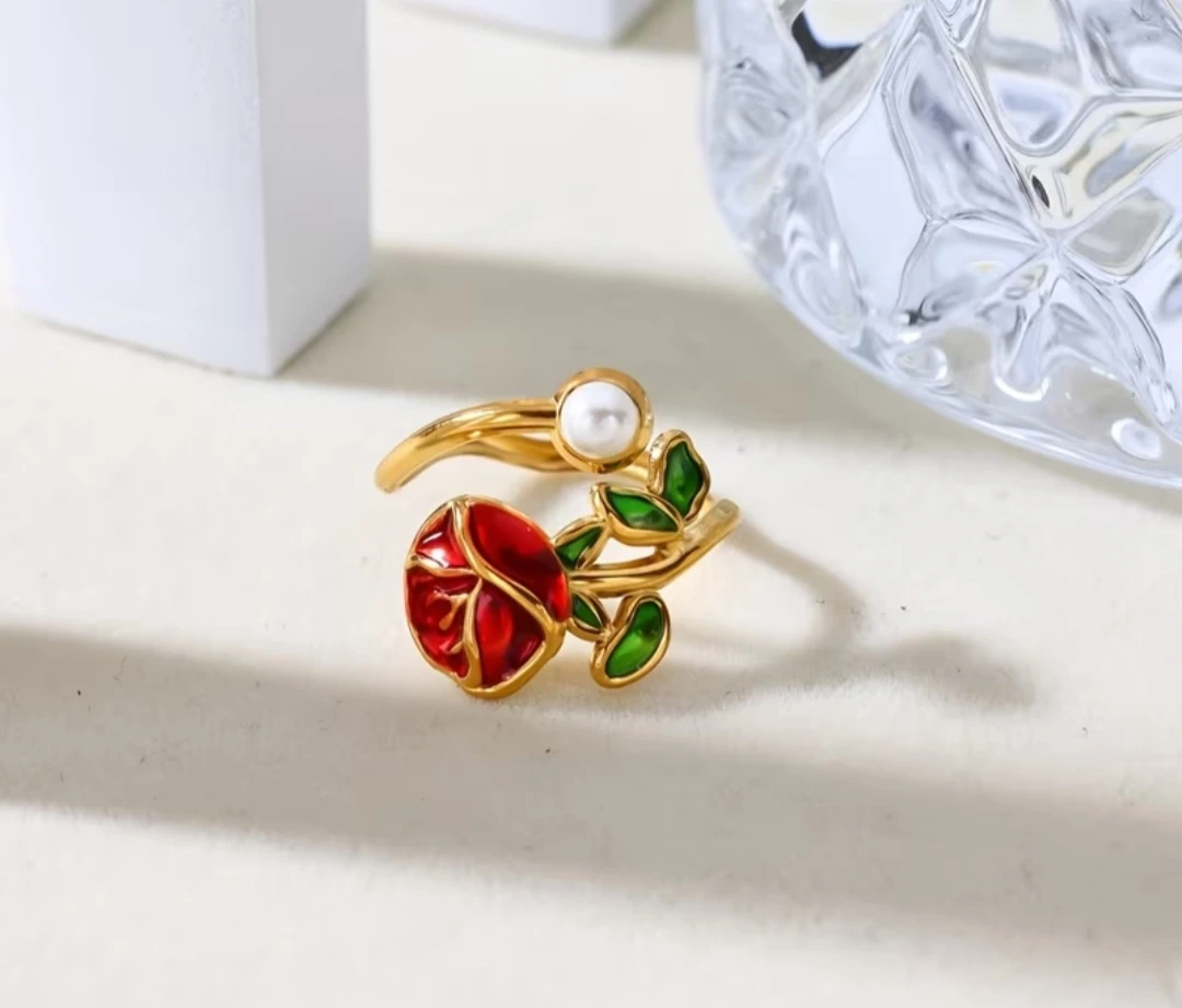 Gold-tone rose and pearl ring - photo 2
