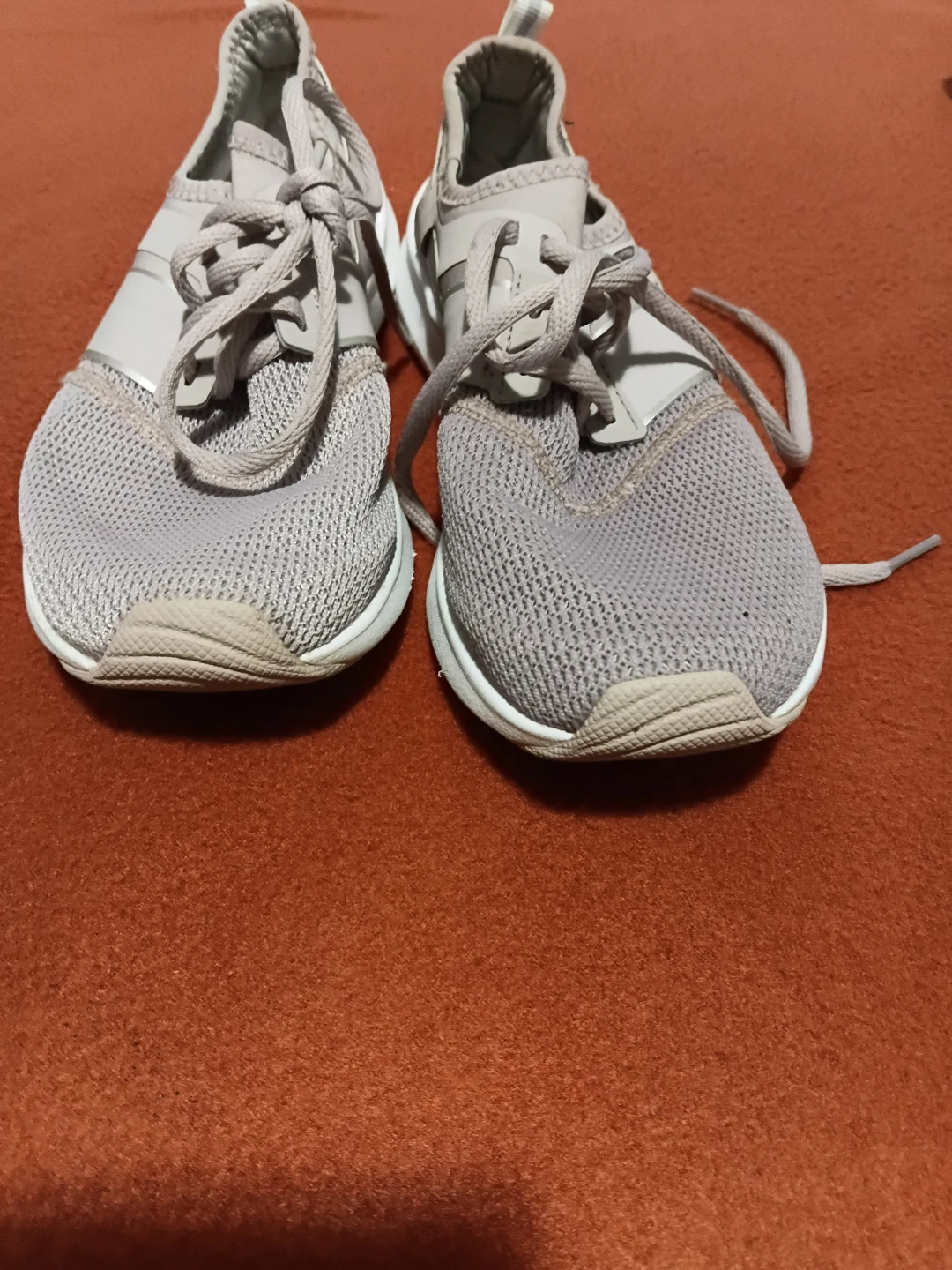 New Balance RevLite Sneakers size 7 womens - photo 2