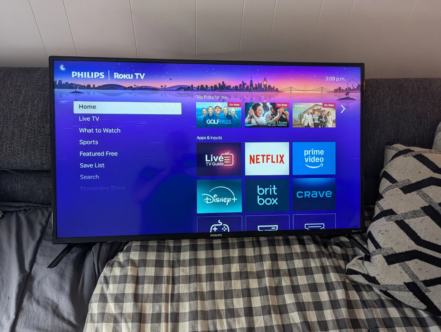 Philips Roku Smart TV (40inch) - photo 2