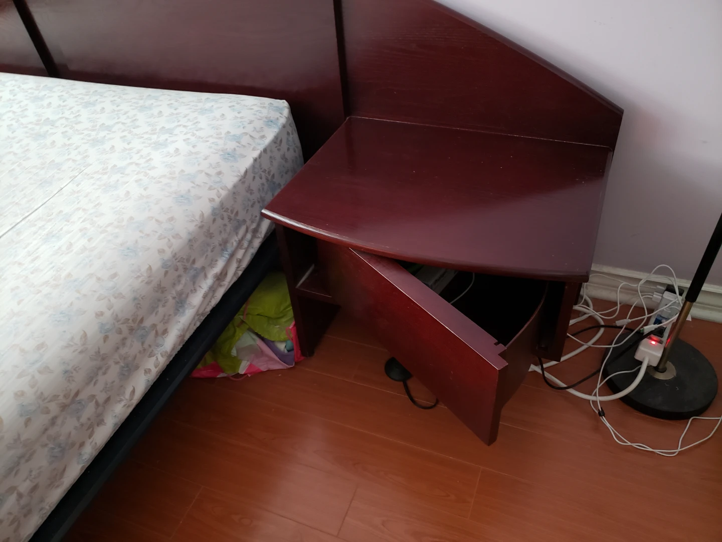 Dark Brown Curved Headboard Bed Frame - photo 3