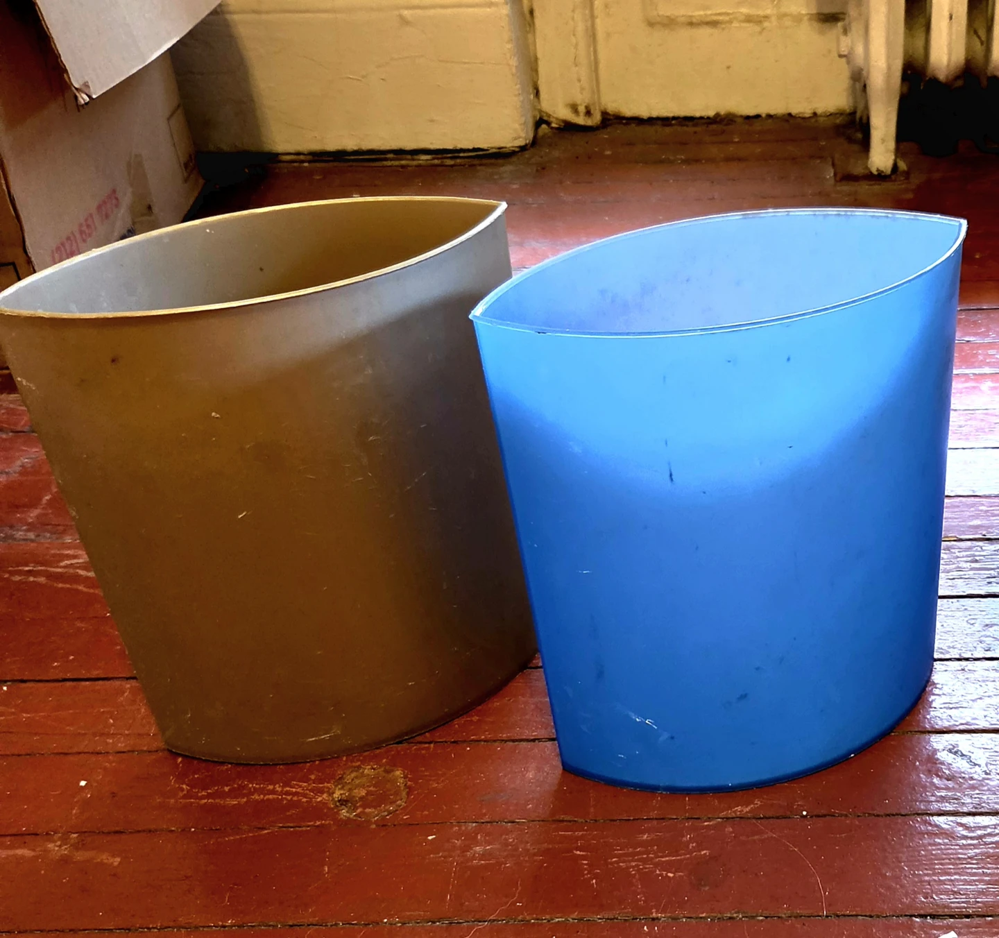Small Decorative Trash Bins