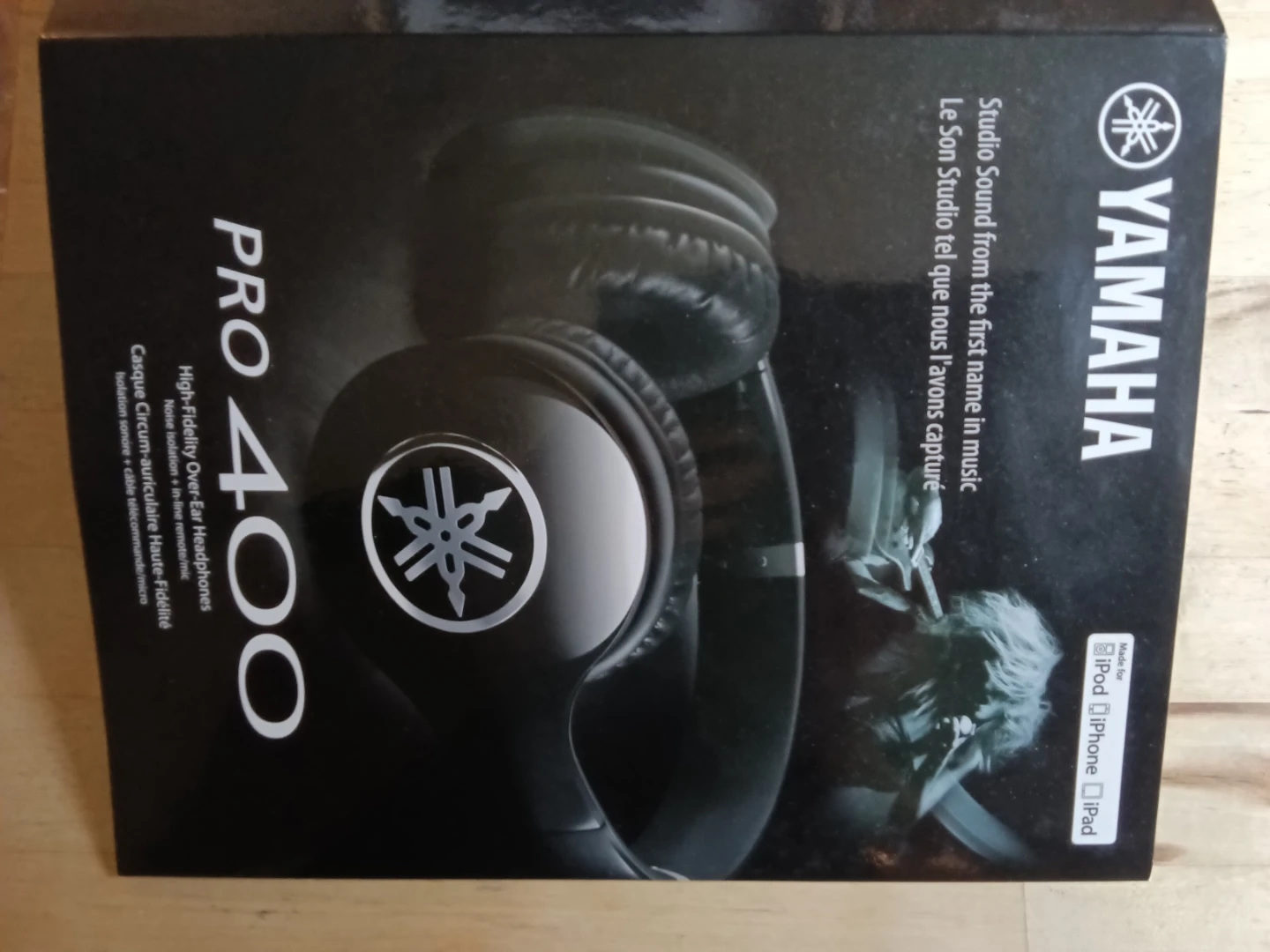 Yamaha PRO 400 High-Fidelity Headphones