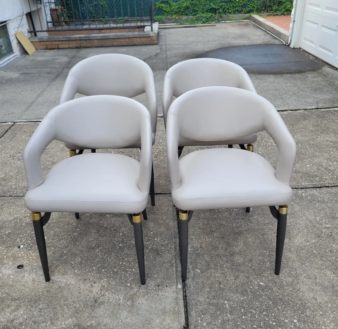 4 barrelback chairs - photo 2