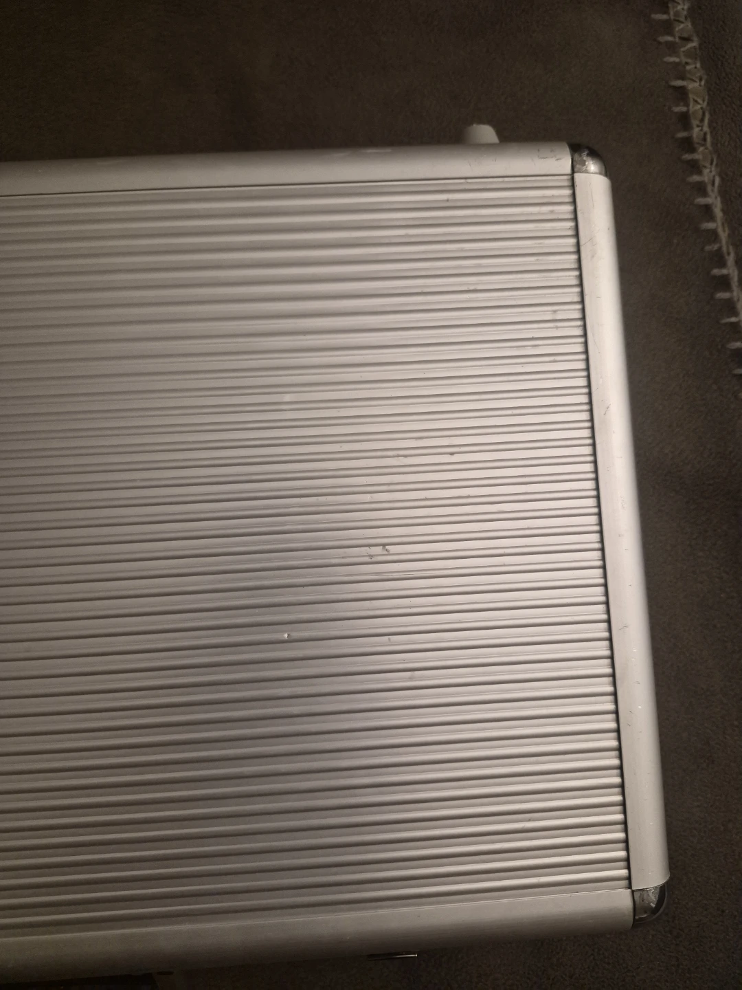Aluminum Hard Carrying Case - photo 5