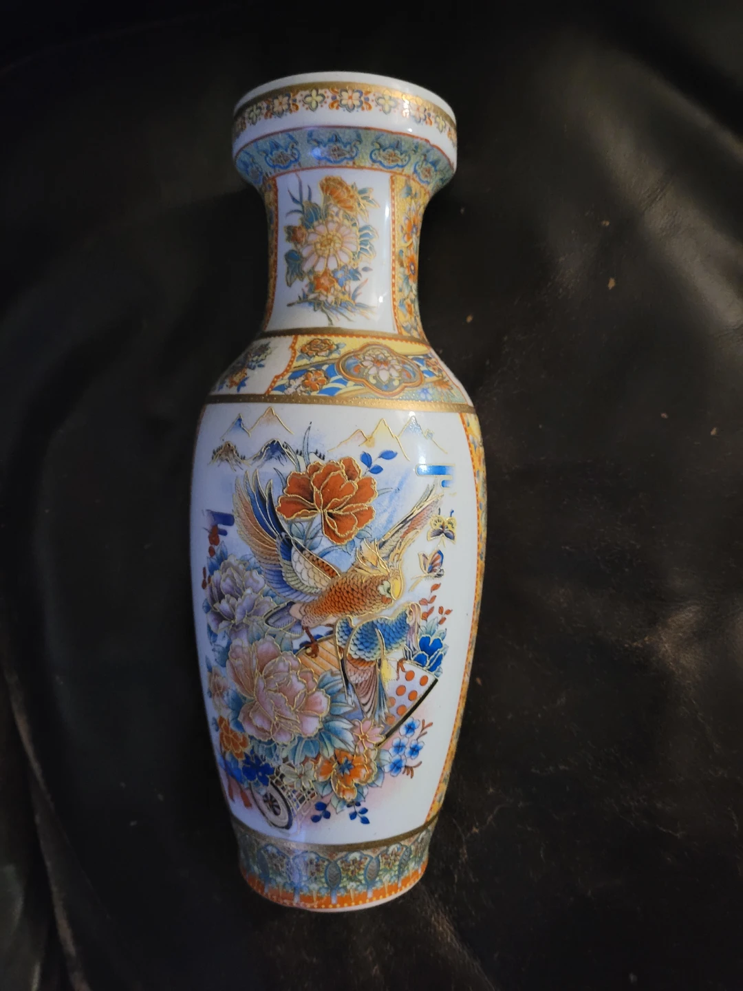 Vintage Japanese Porcelain Vase - photo 2