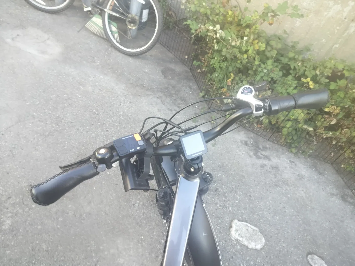 Rad Power Bikes RadRover Plus e-bike - photo 4