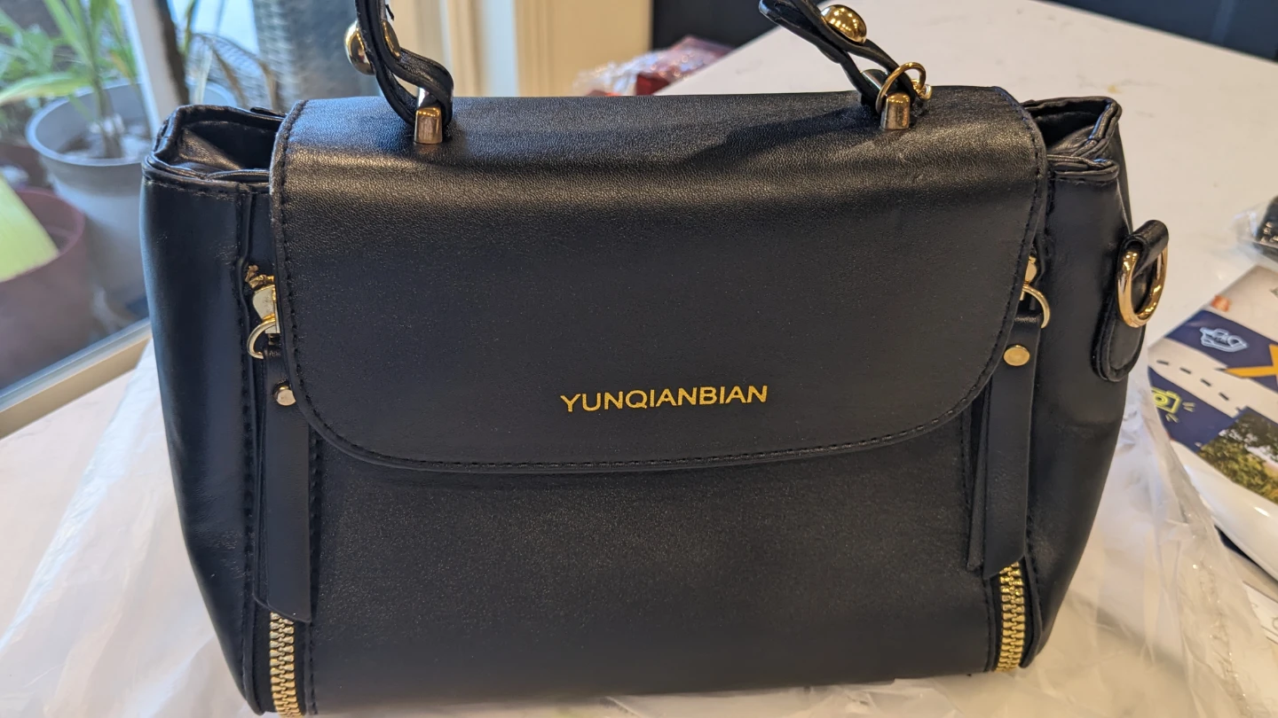 YUNQIANBIAN Black Handbag