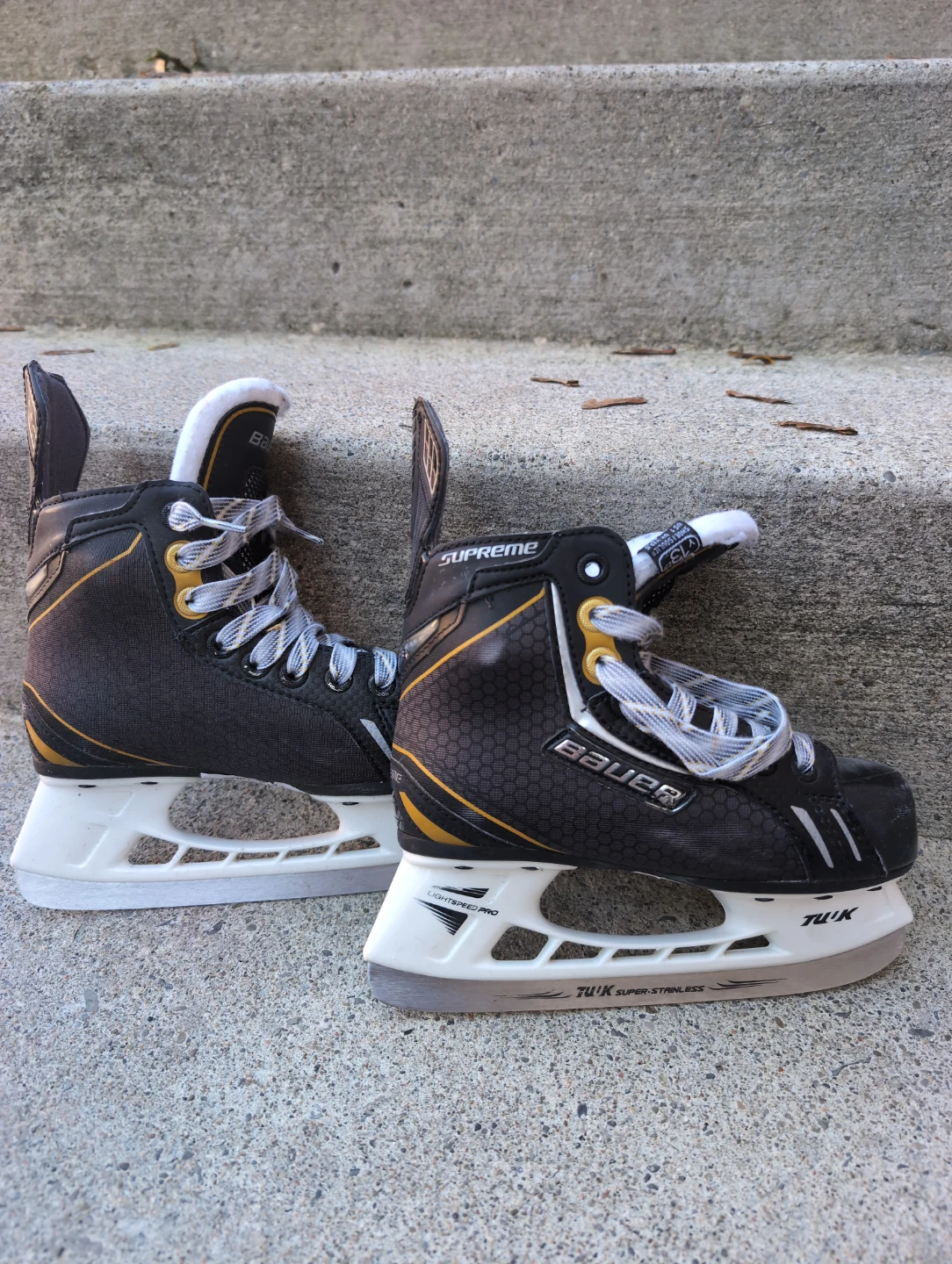 Bauer Supreme Hockey Skates