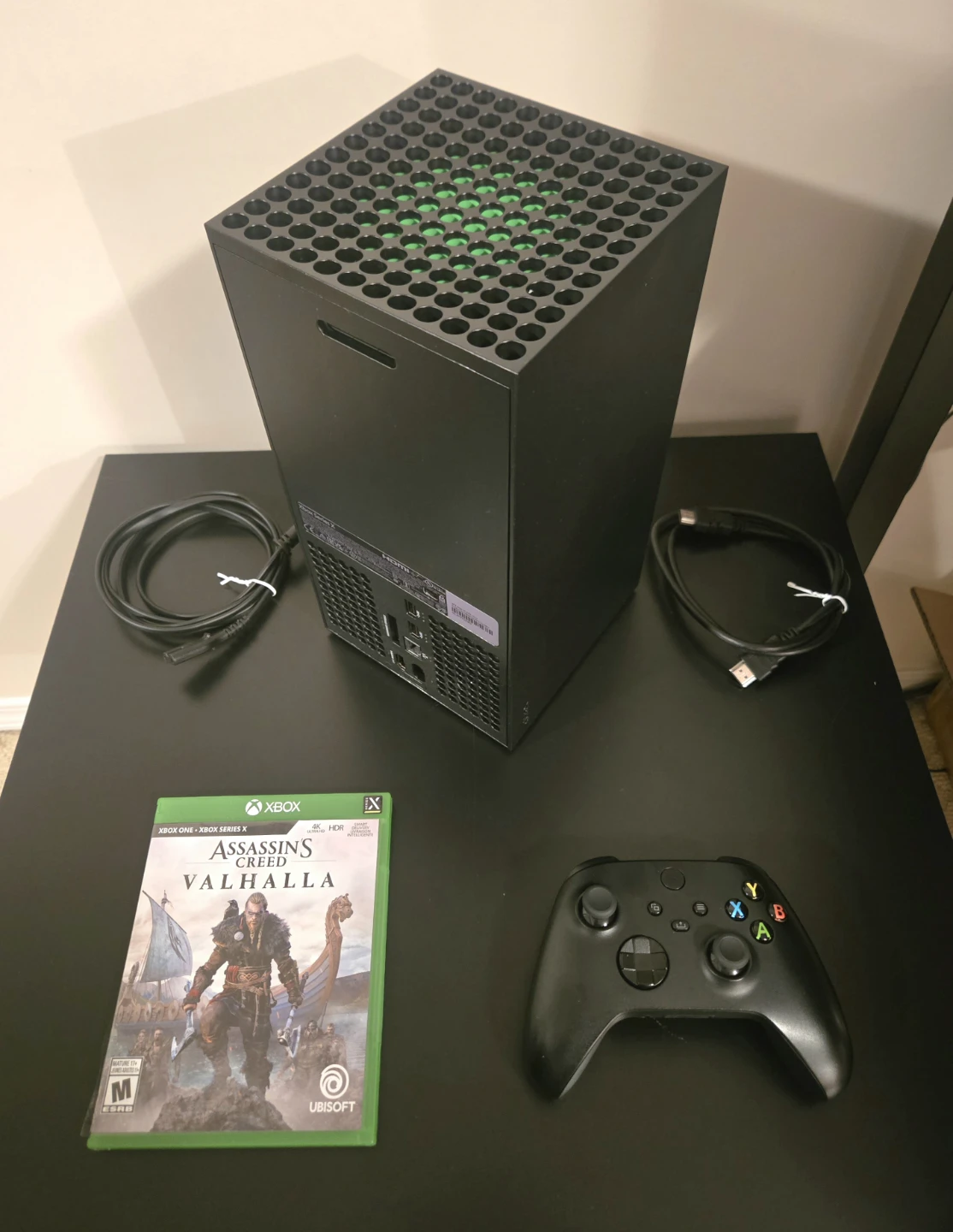 Xbox Series X 1TB + Assassin's Creed Valhalla - photo 2