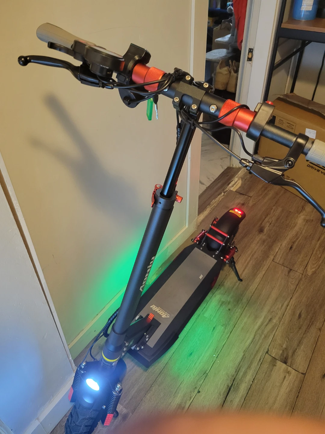 Aoniu M4 electric scooter - photo 4