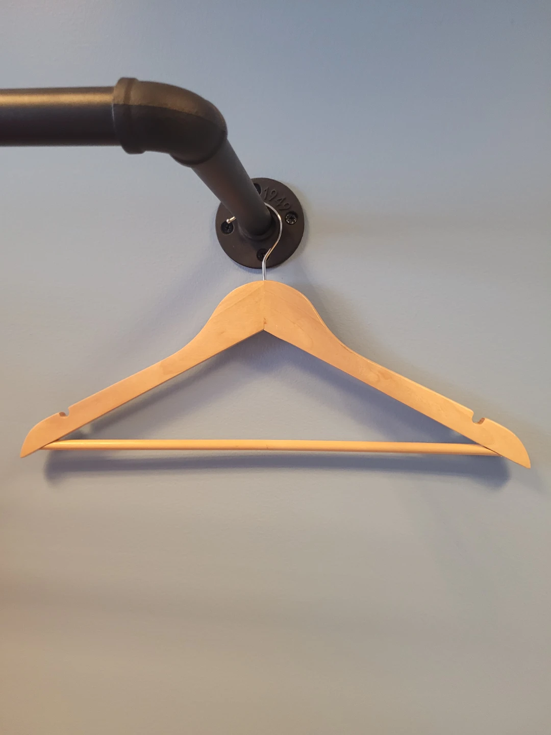 Wooden Clothes Hangers - LIKE NEW!!! - photo 2