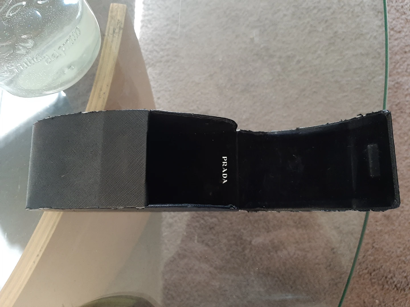 Oakley Sunglasses with Prada Case - photo 4