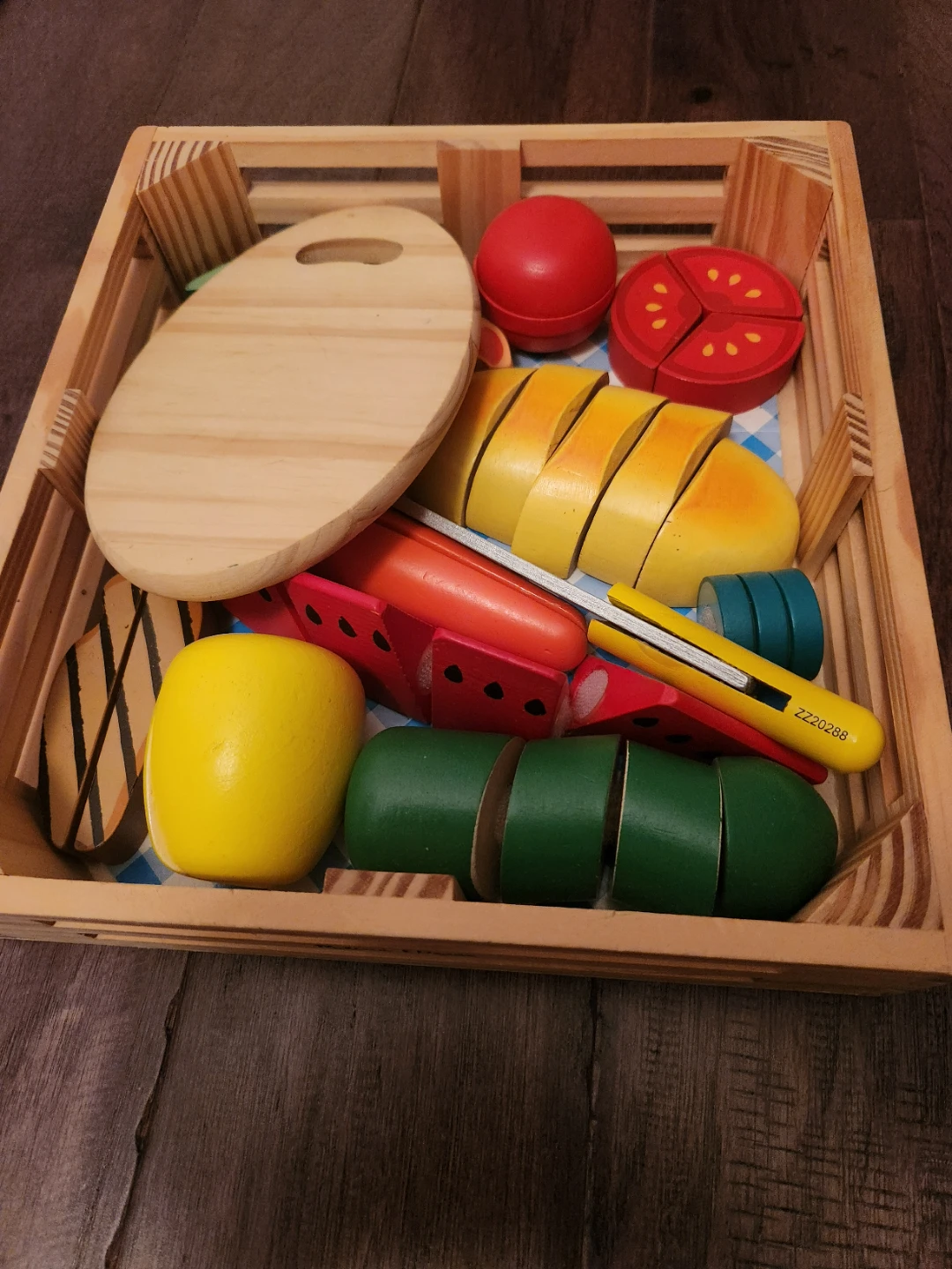 Melissa & Doug Wooden Cutting Fruit and Vegetable Set