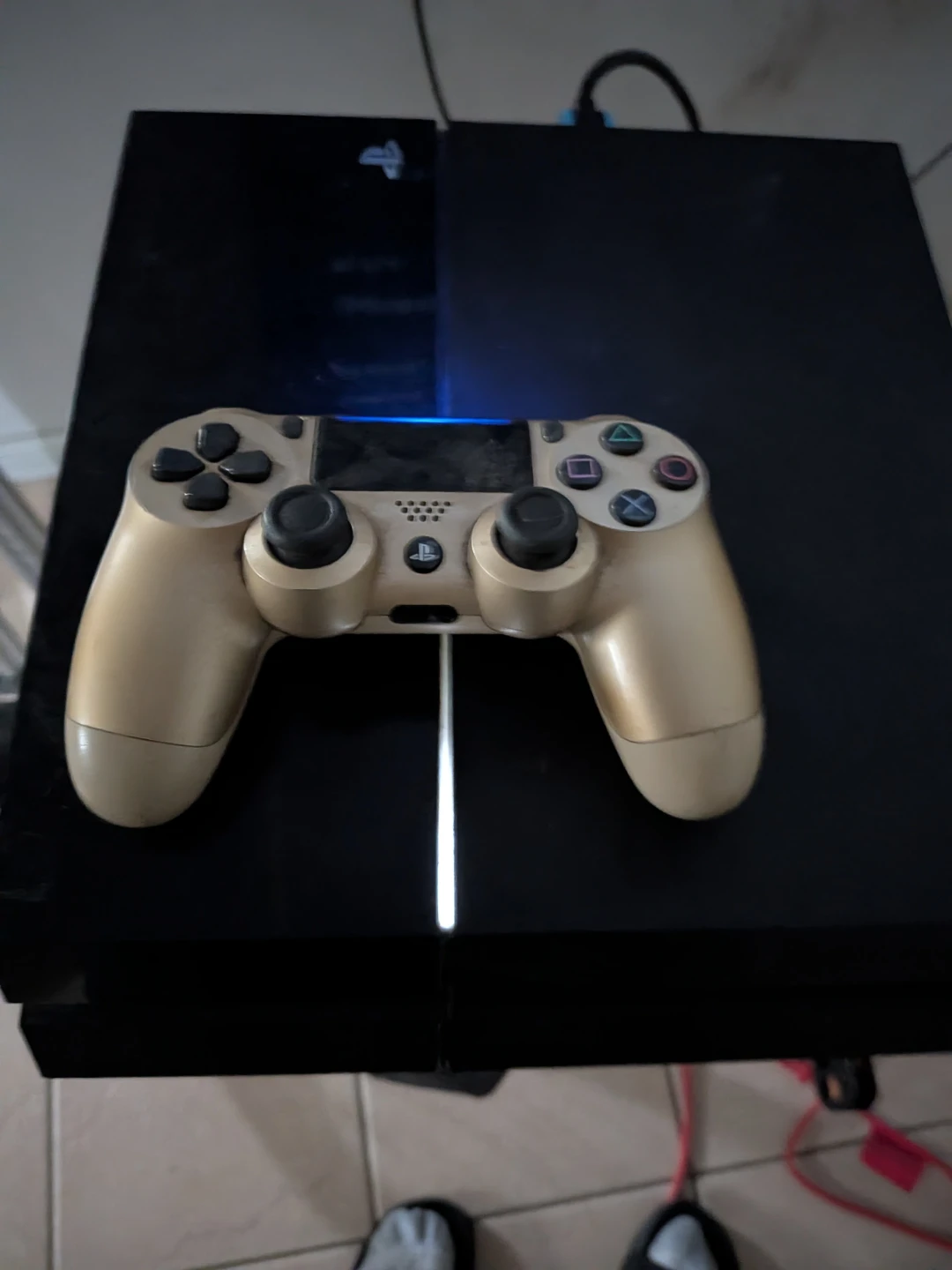 PlayStation 4 with Wires and Gold Controller - photo 4
