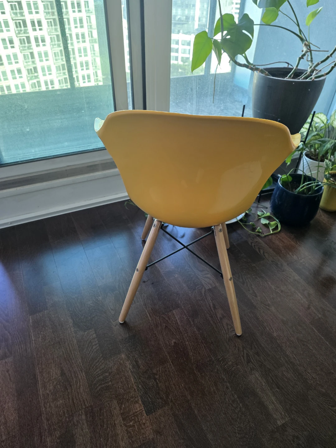 Modern Yellow Accent Chair - photo 2