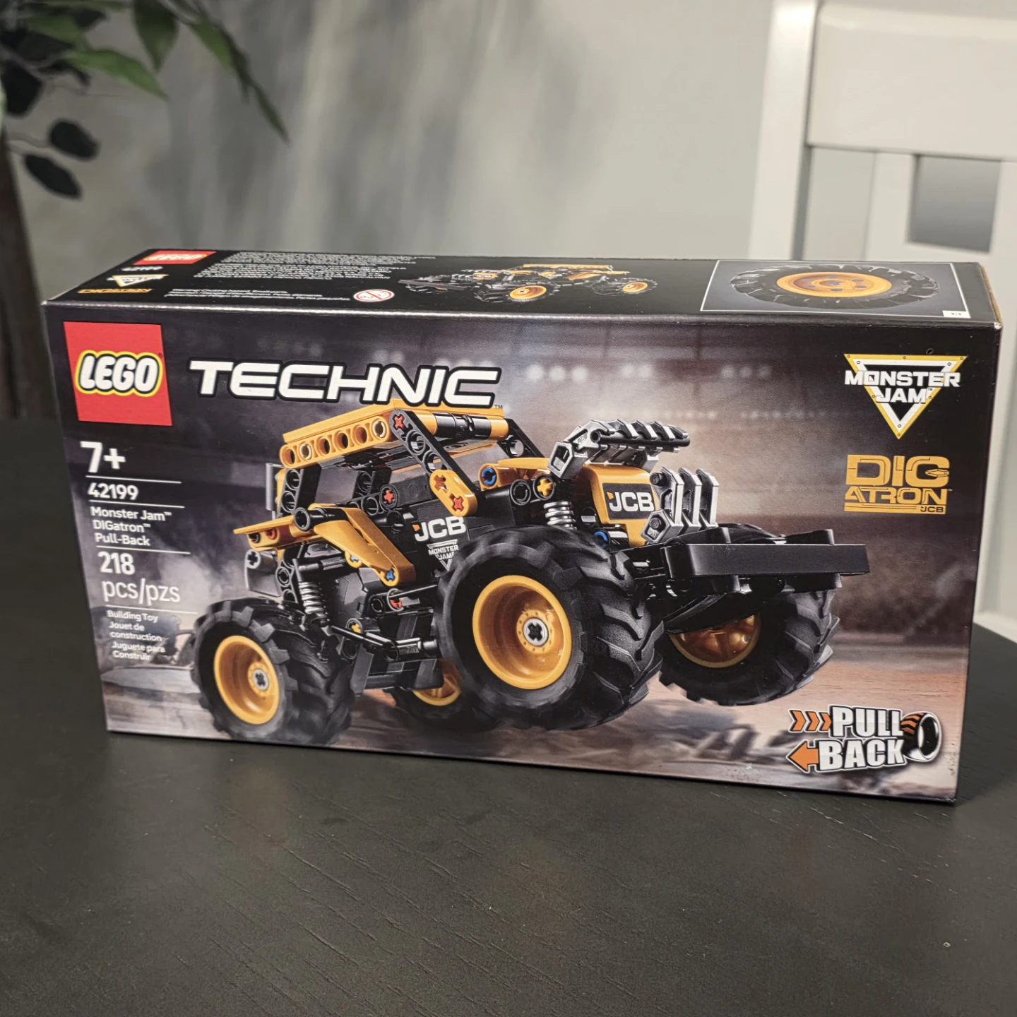 LEGO Technic Monster Jam JCB 42199 Pull-Back Truck