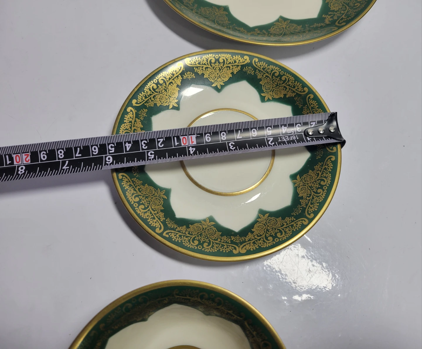 Vintage Elegant Green and Gold Porcelain Tea Set - photo 4