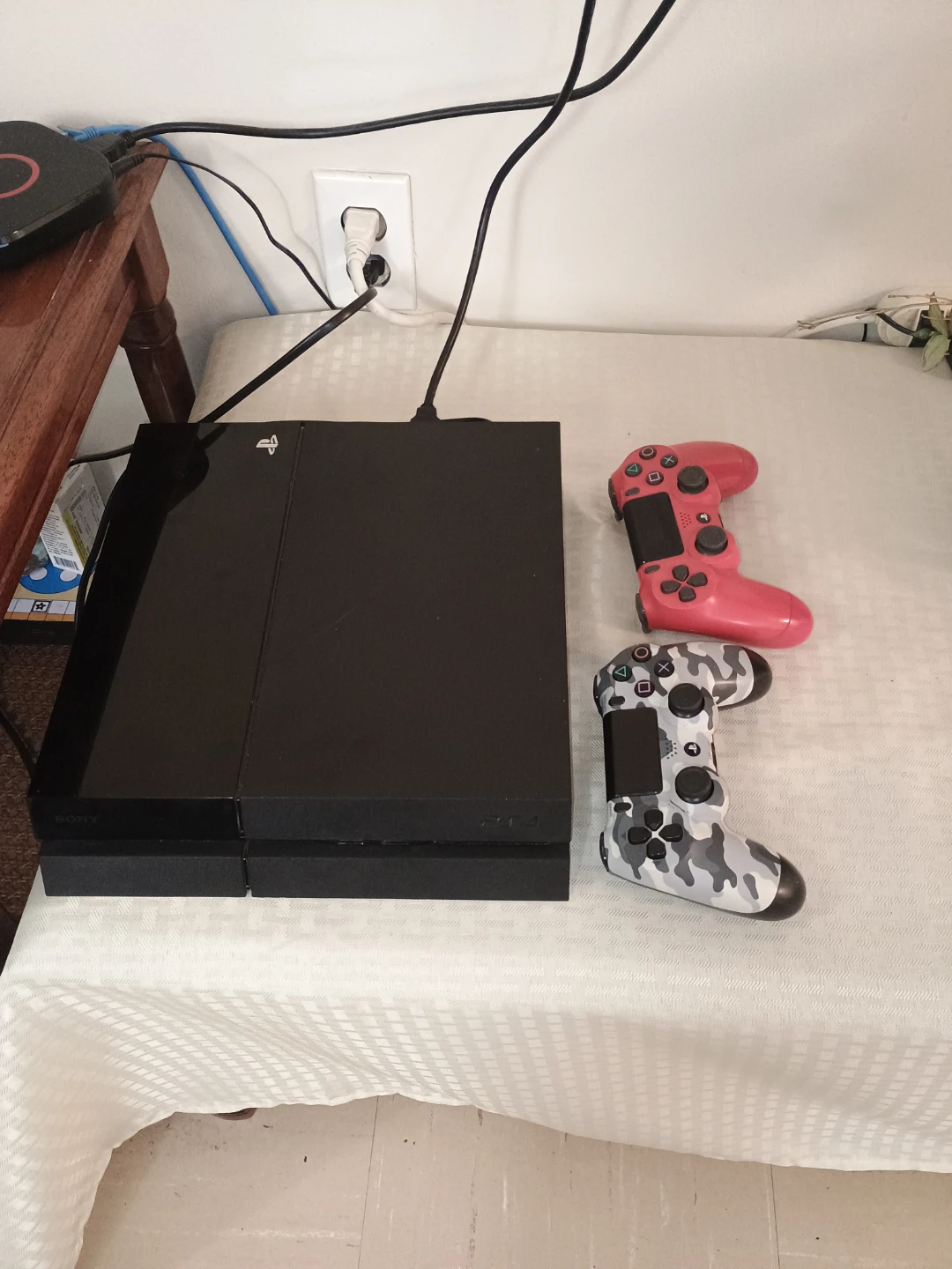 Sony PlayStation 4 with 2 Controllers - photo 2