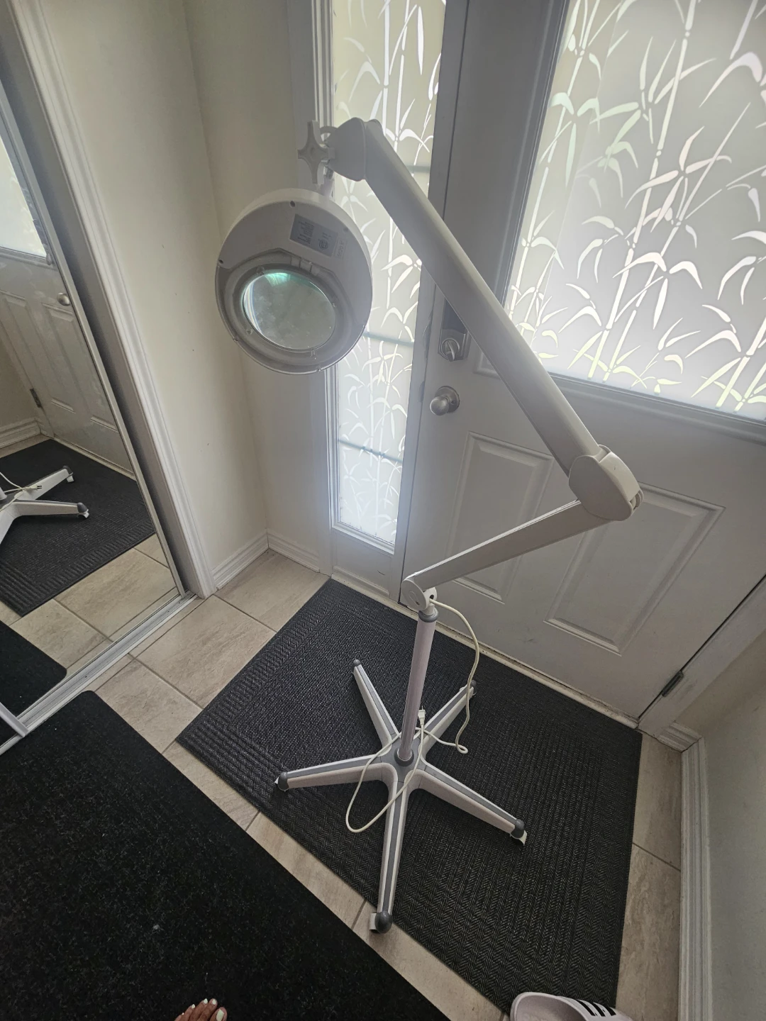 Magnifying Floor Lamp - photo 2
