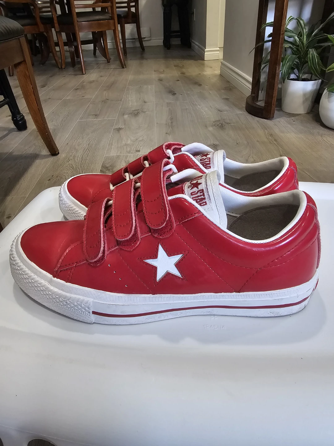 Womens Converse One Star Velcro Sneakers Red - photo 3