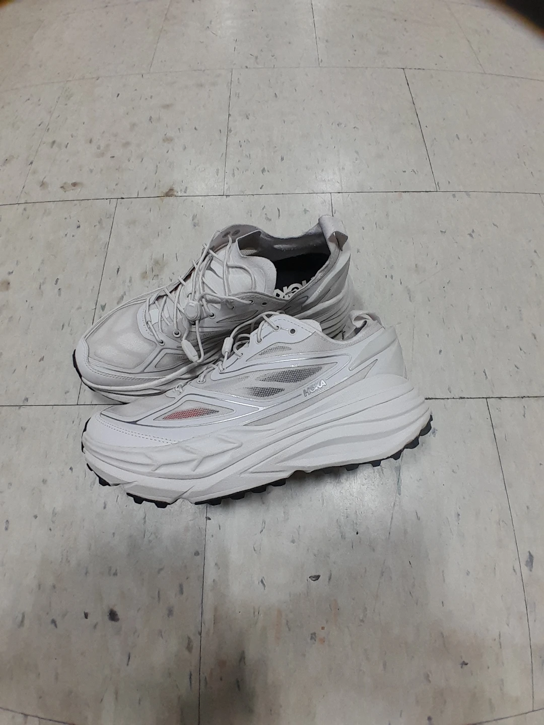 Hoka running shoes Men's Size 10 - photo 4
