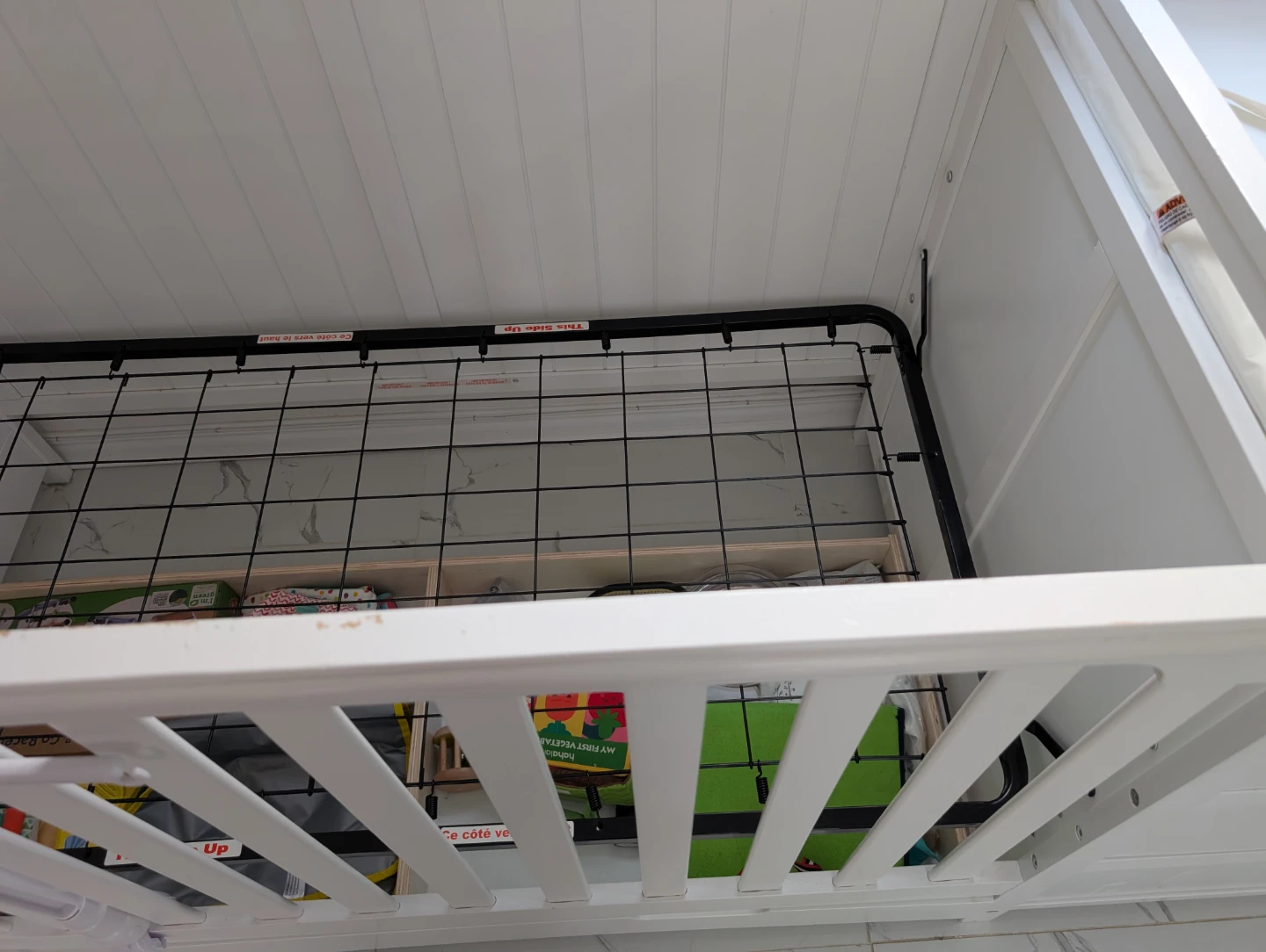 Graco Hadley 5 in 1 convertible crib - photo 4
