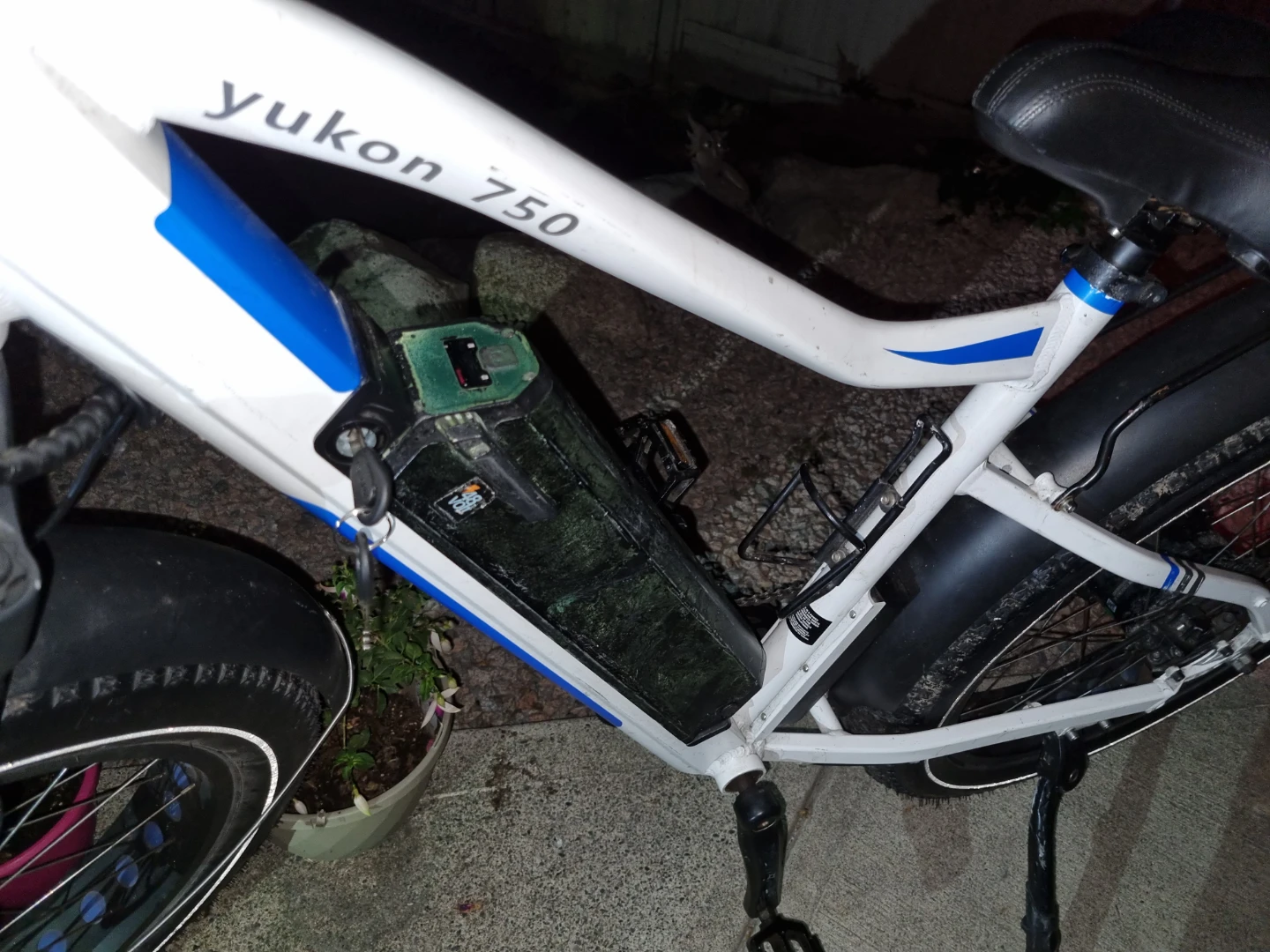 VoltBike Yukon 750 Electric Fat Bike - photo 5