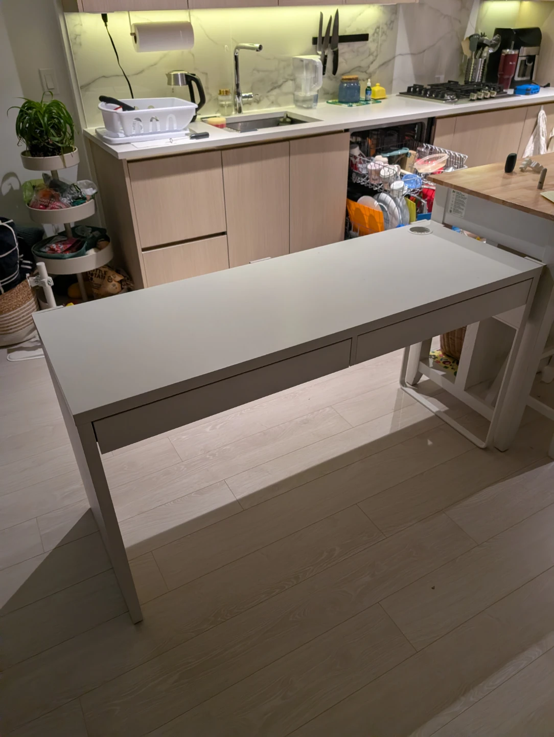 Ikea desk - photo 2