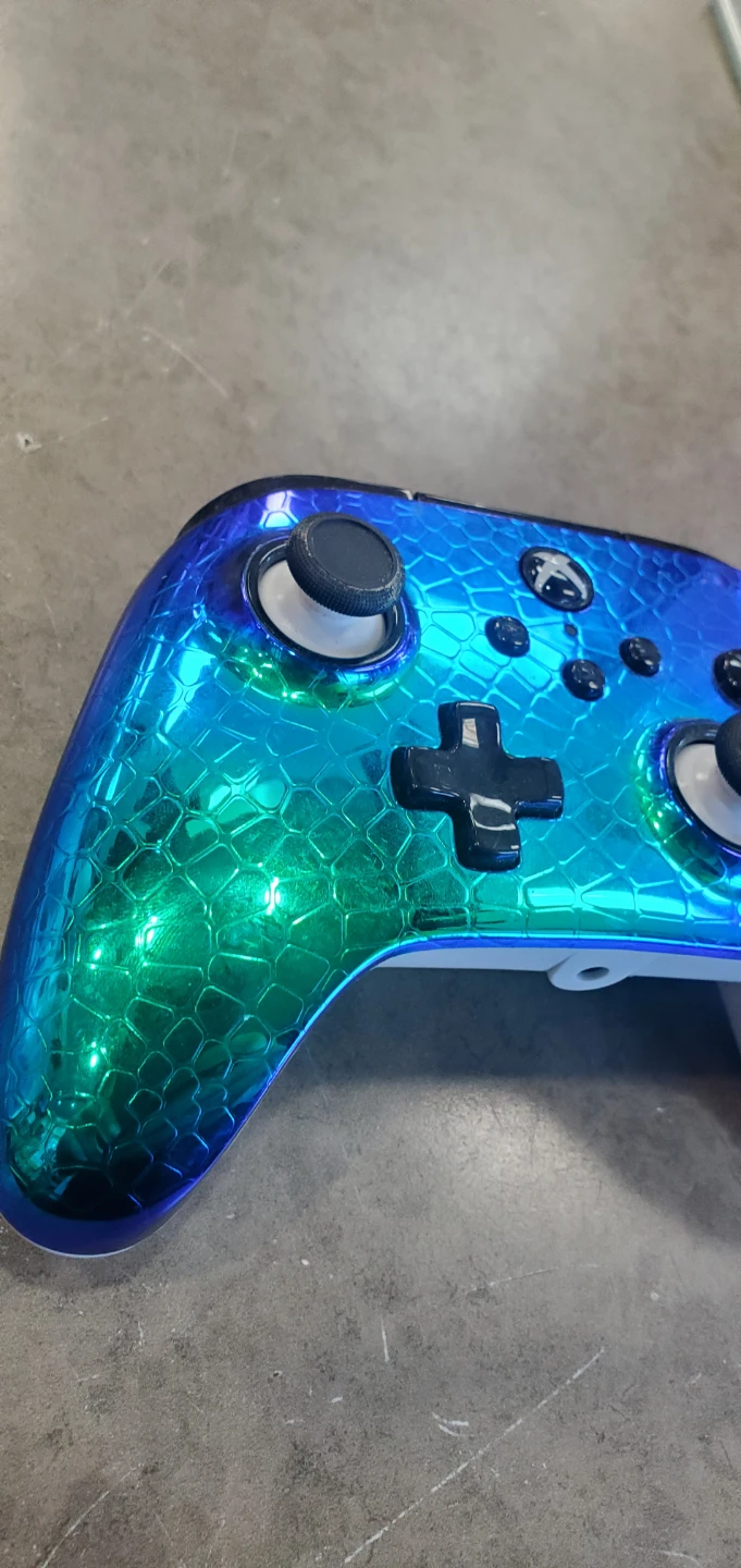 Xbox Controller - Blue and Green Gradient - photo 2