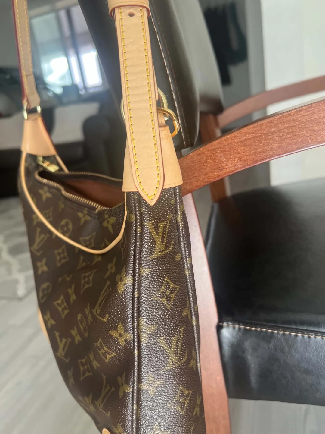Louis Vuitton Monogram Shoulder Bag
