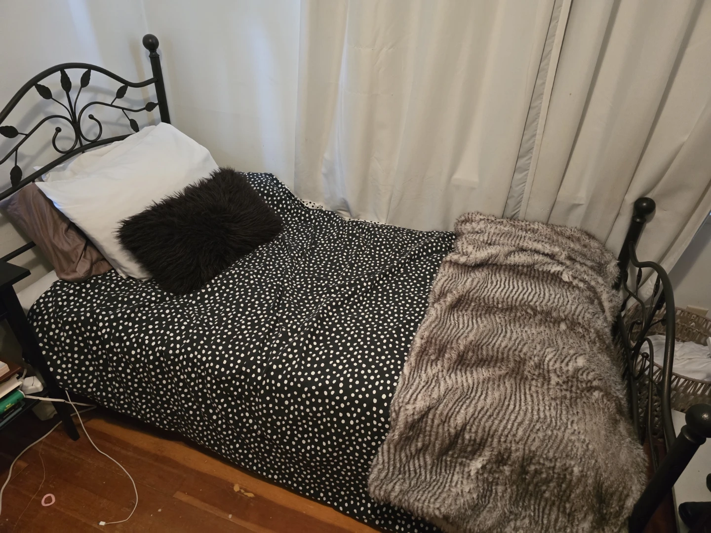 Black Metal Bed Frame - photo 4
