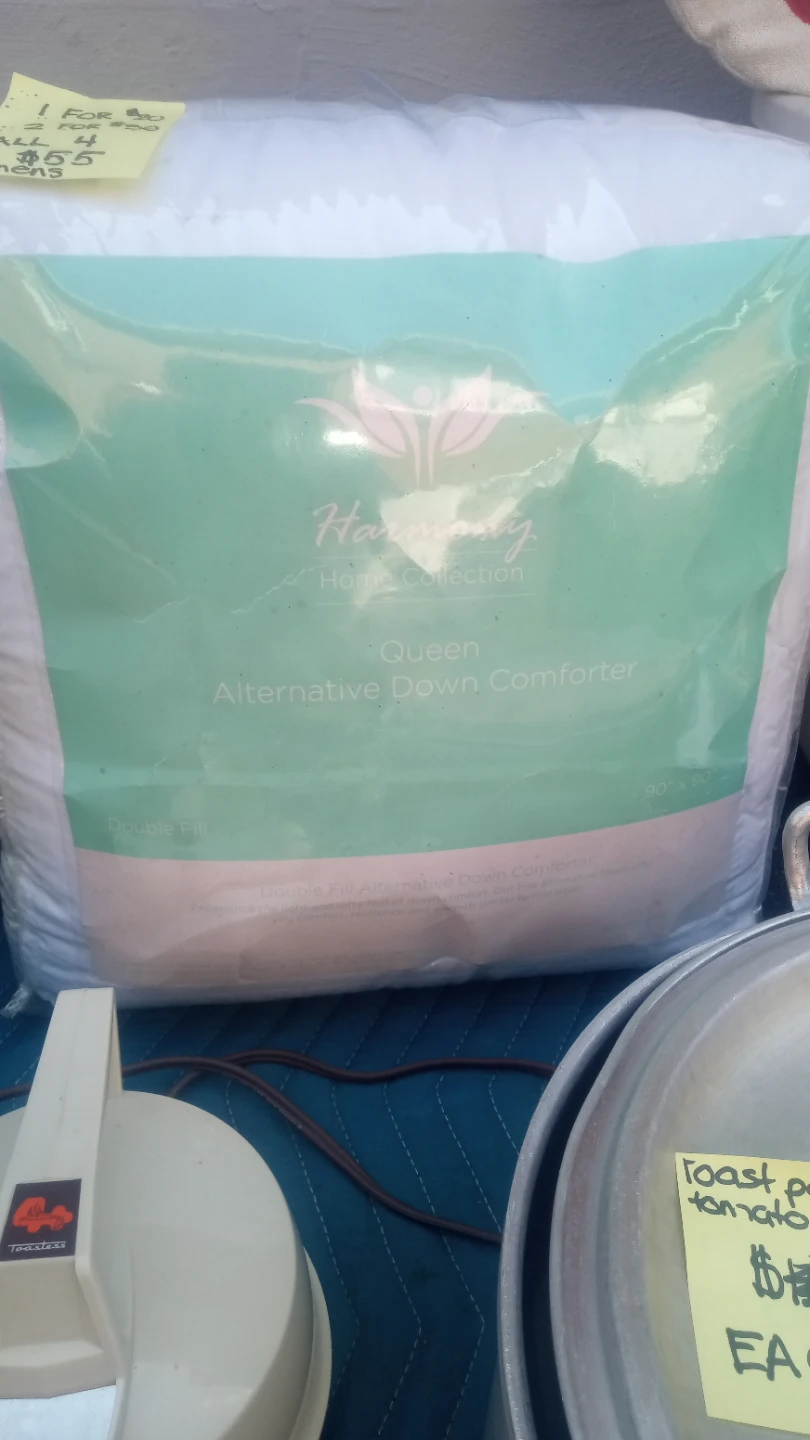 Harmony Home Collection Queen Alternative Down Comforter