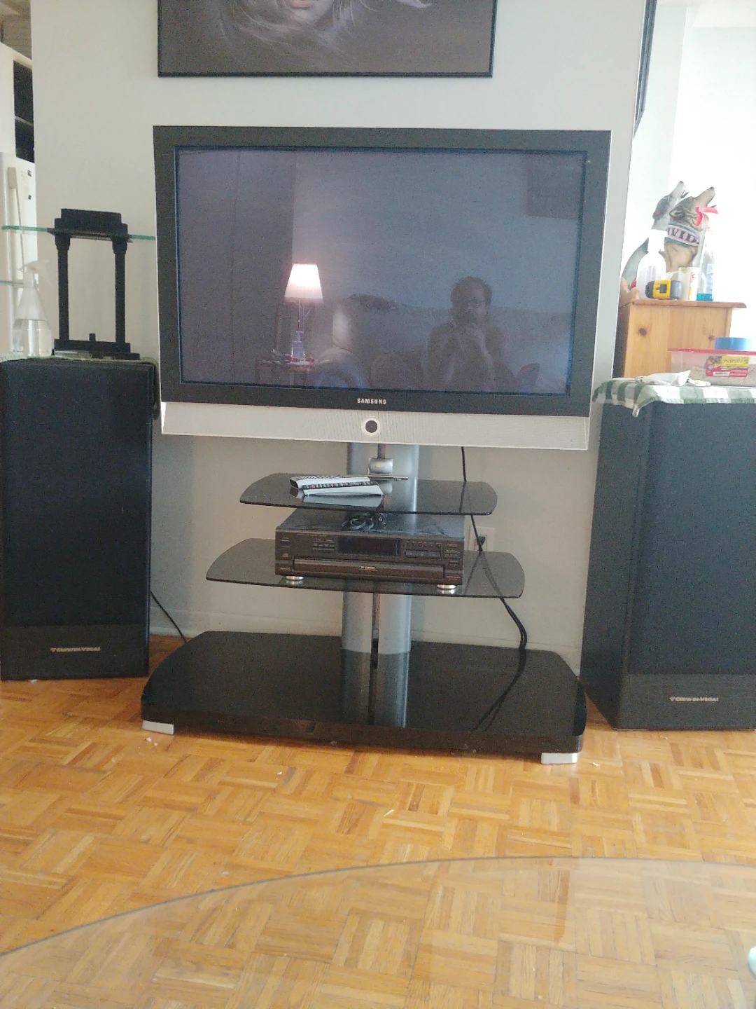 42 Samsung android Television and TV Stand