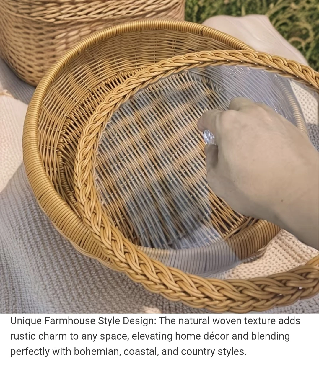 Round Woven Wicker Basket with Clear Lid 🏈