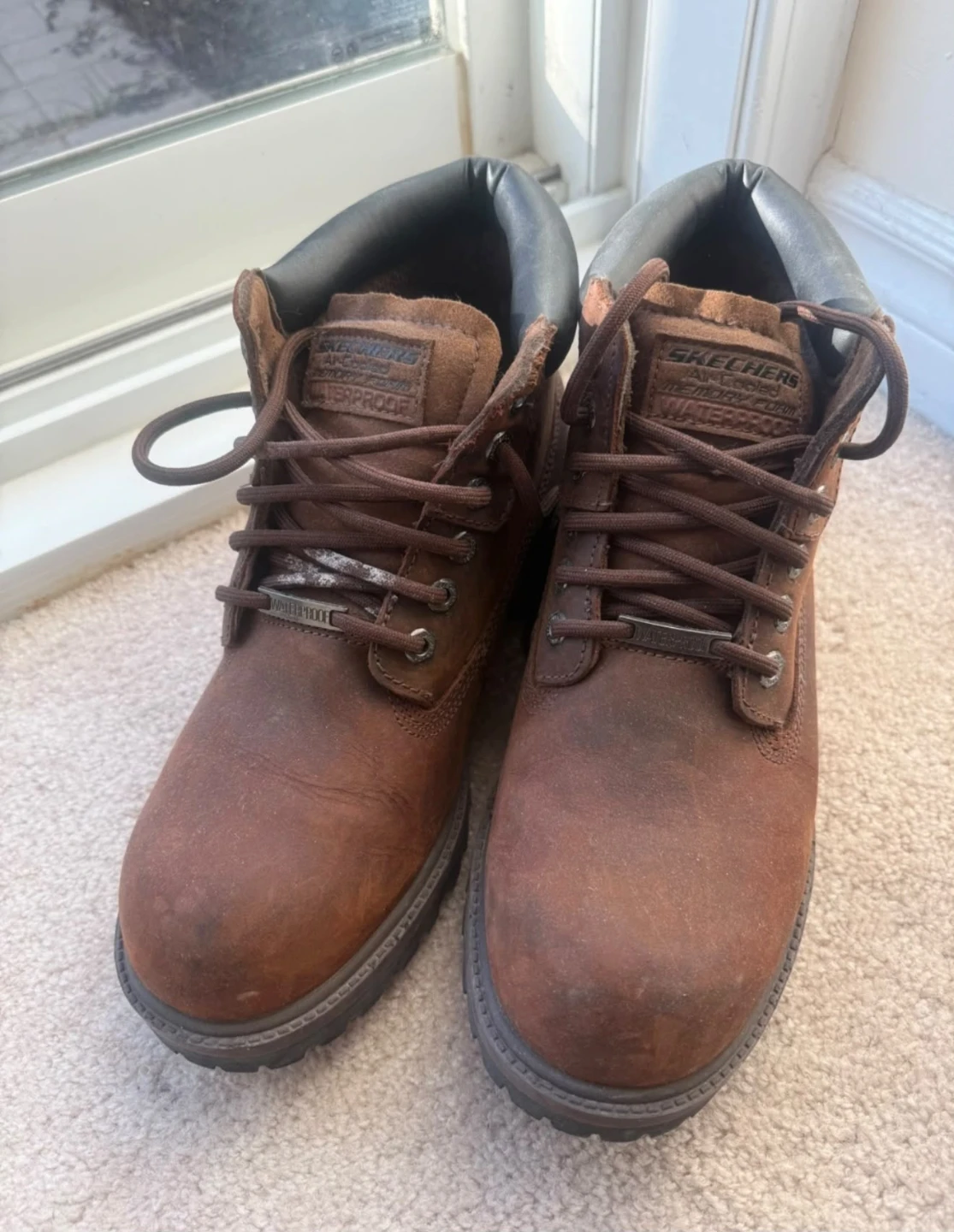 SKECHERS WINTER BOOTS - SIZE 10 - photo 3